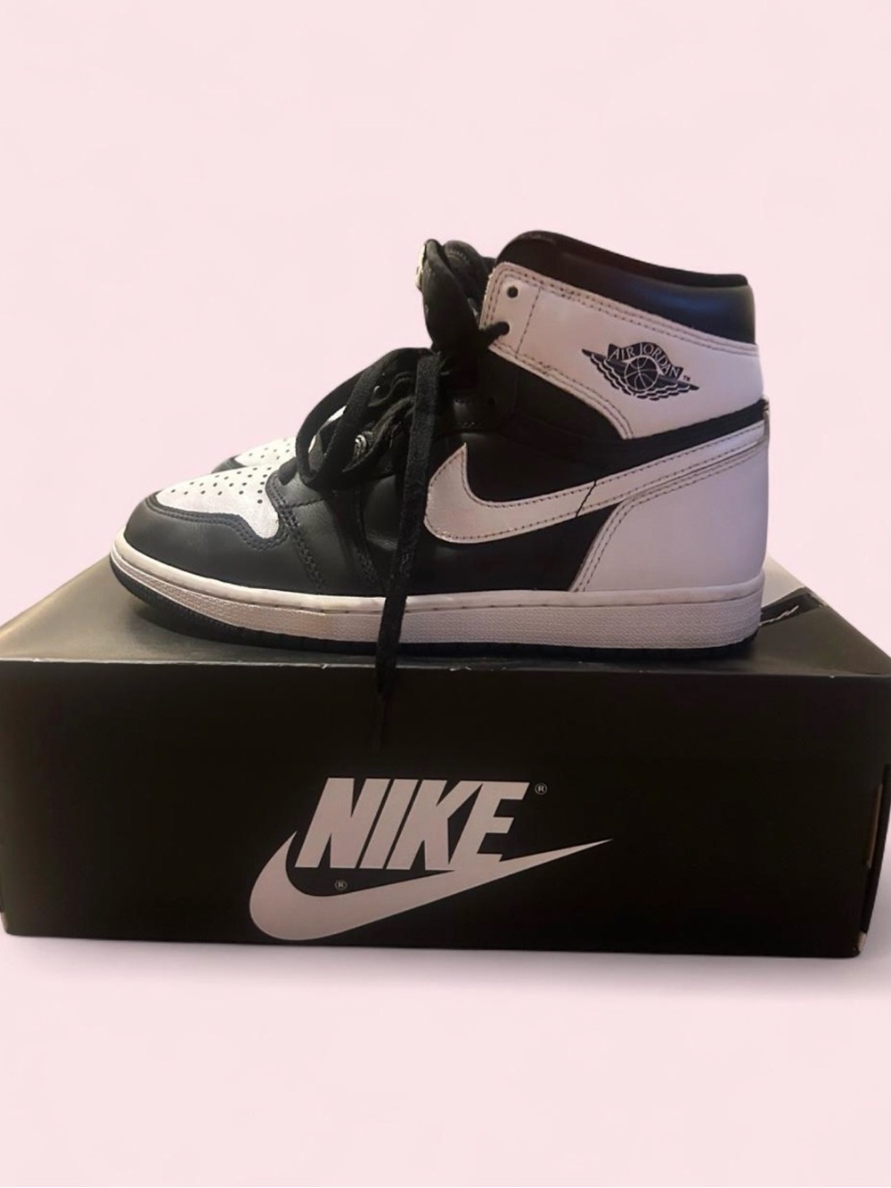 Jordan Black and White woman High-Top Sneakers